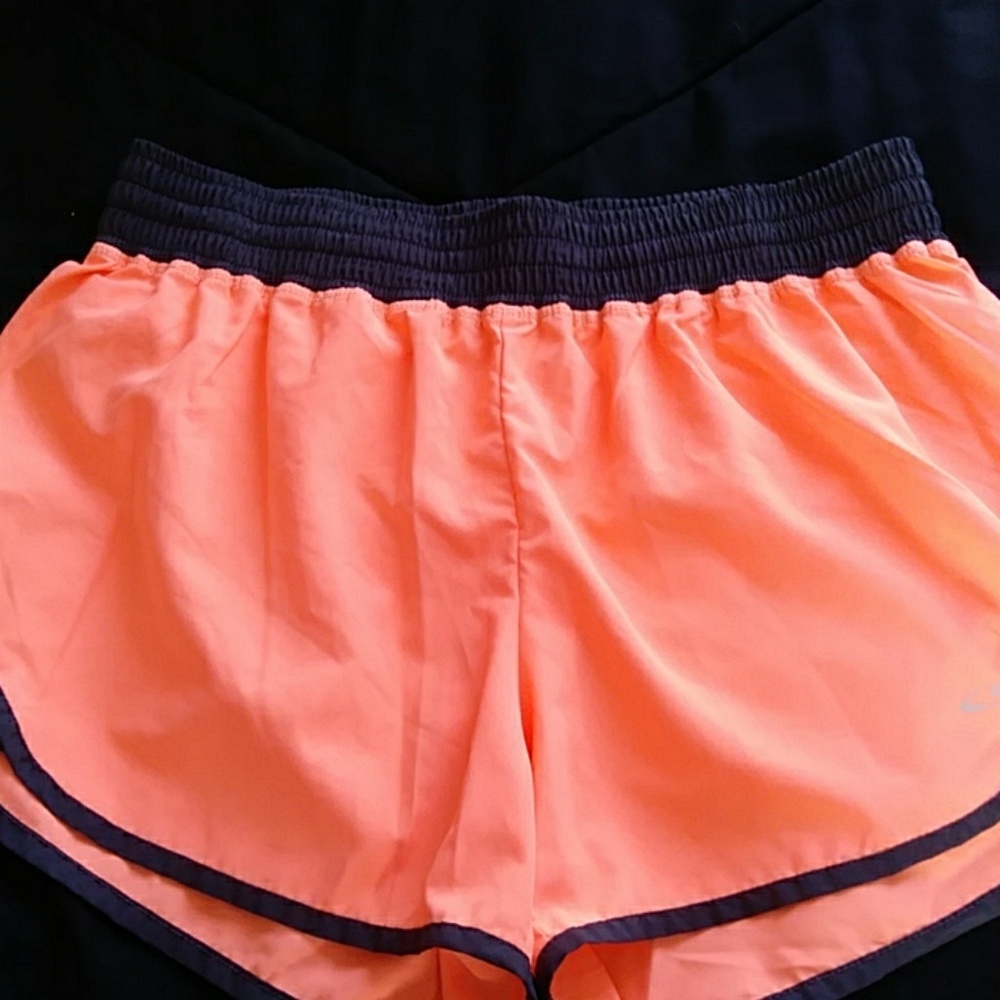 Running shorts